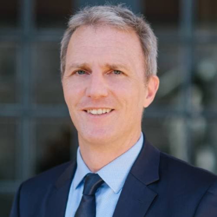 Dr. Carsten Rolle
