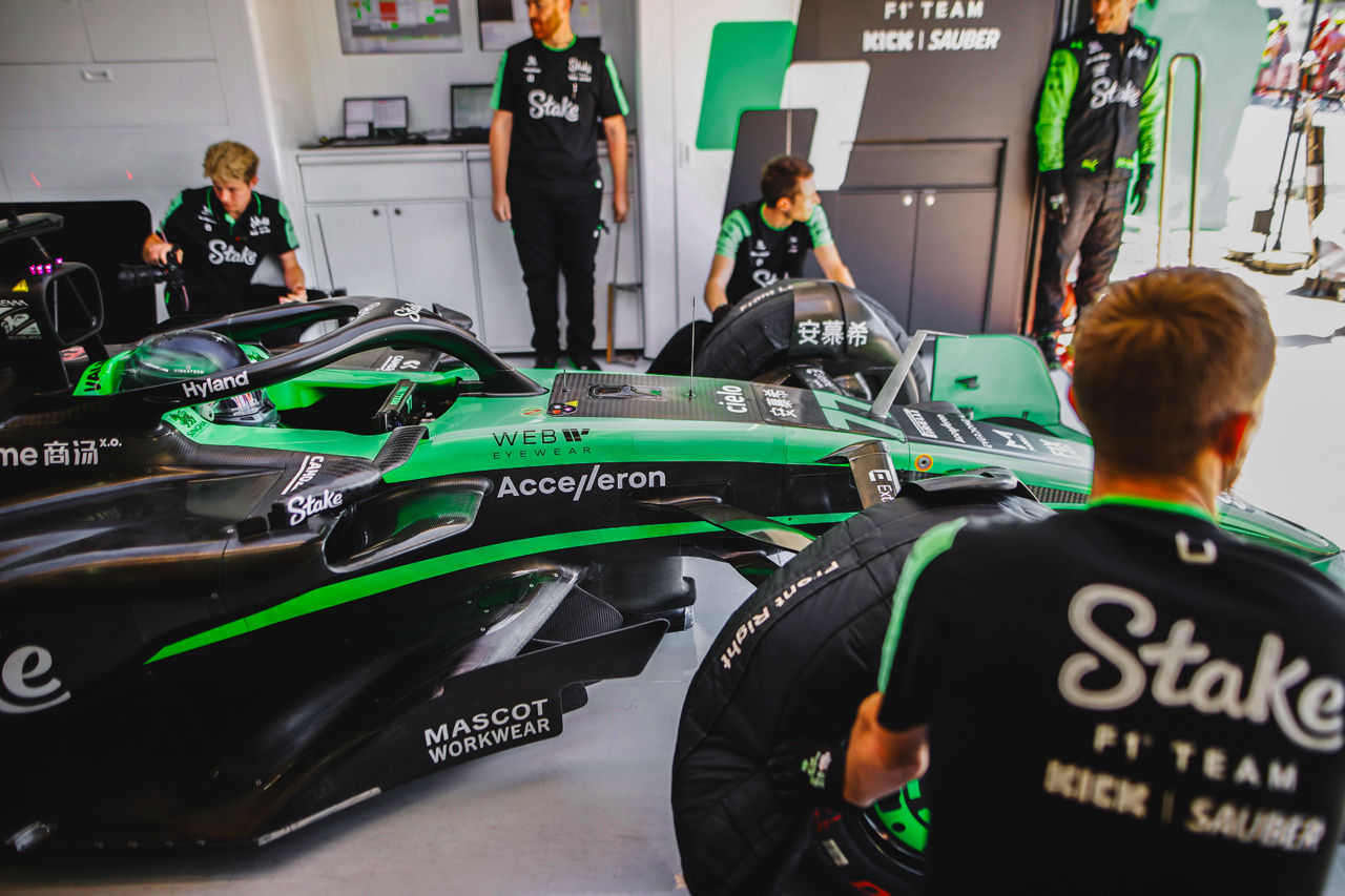 Valtteri Bottas, Stake F1 Team Kick Sauber C44, leaves the garage ; 2024 Emilia Romagna Grand Prix, Formula One World Championship
