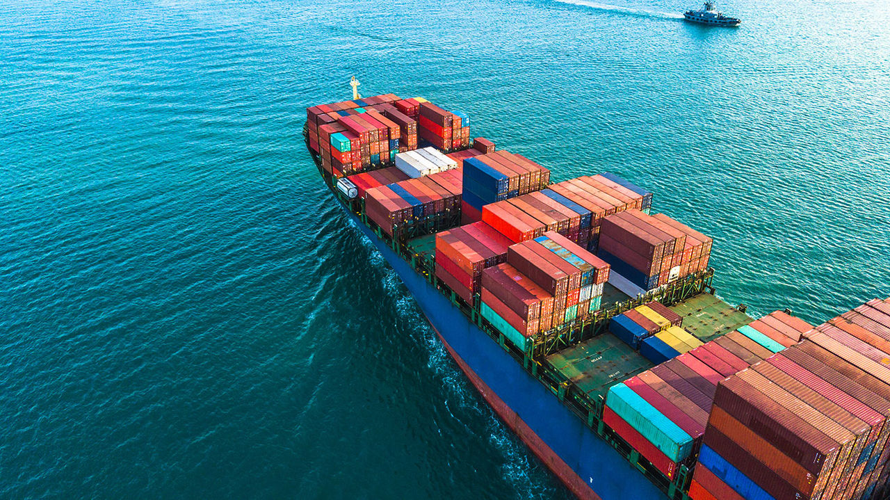 COSCO Shipping Universe container ship