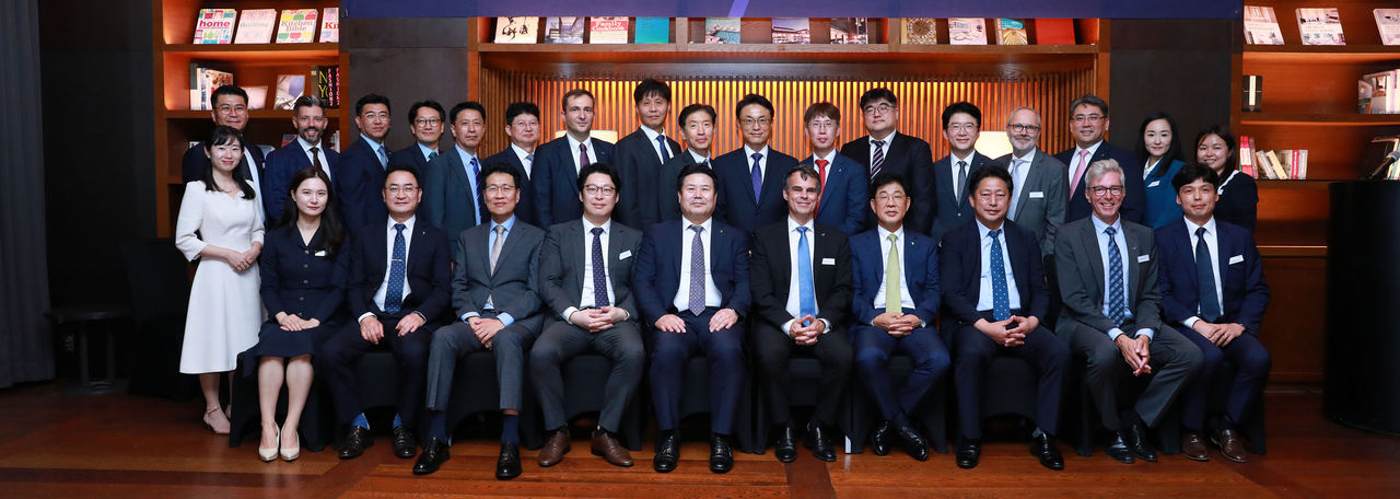 Accelleron and leading engine builder Hyundai Heavy Industries Engine & Machinery Division (HHI-EMD)