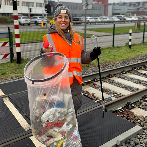 Accelleron Netherlands - supporting cleaner communities