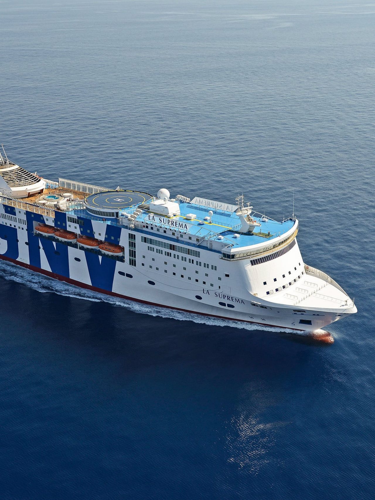 Grandi Navi Veloci - La Suprema